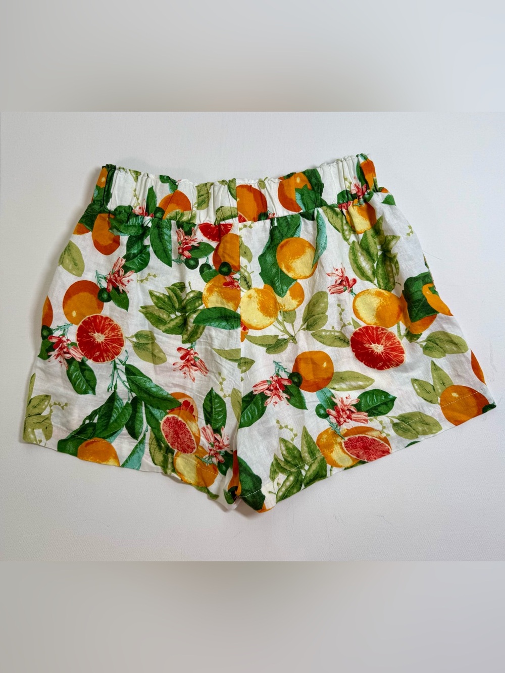 Cynthia Rowley Citrus Fruit
Print Linen Blend Paperbag Waist
Shorts  Size Med